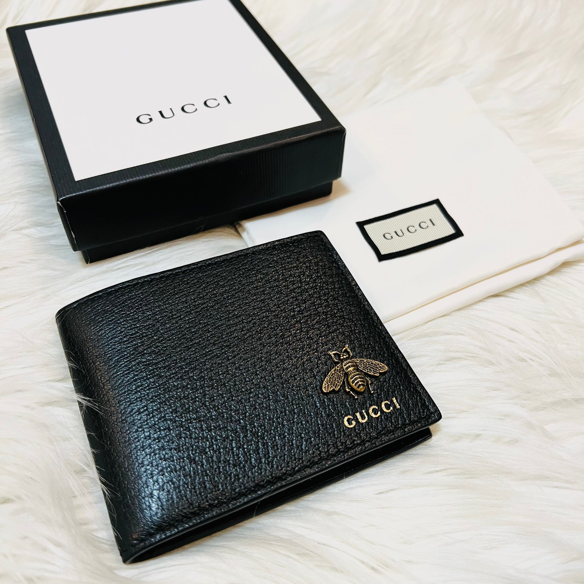Gucci leather sales wallet price